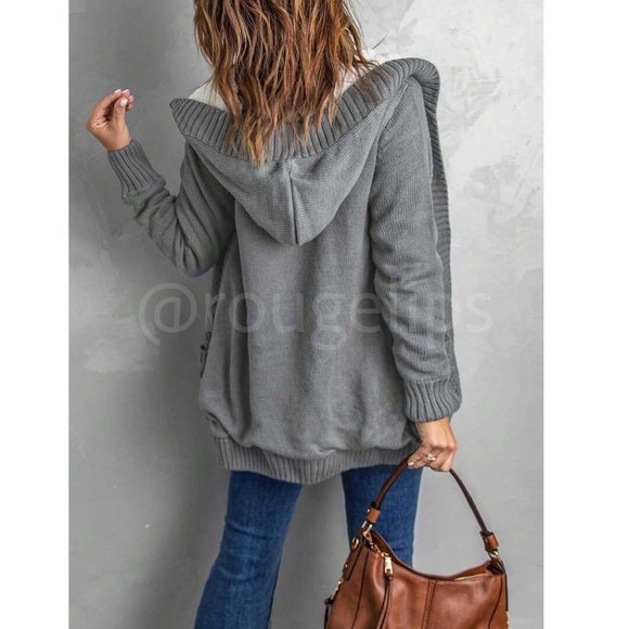 Sherpa Grey Knit Hooded Cardigan Front Pockets Long Sleeves Hip Length Buttoned - Picture 5 of 17